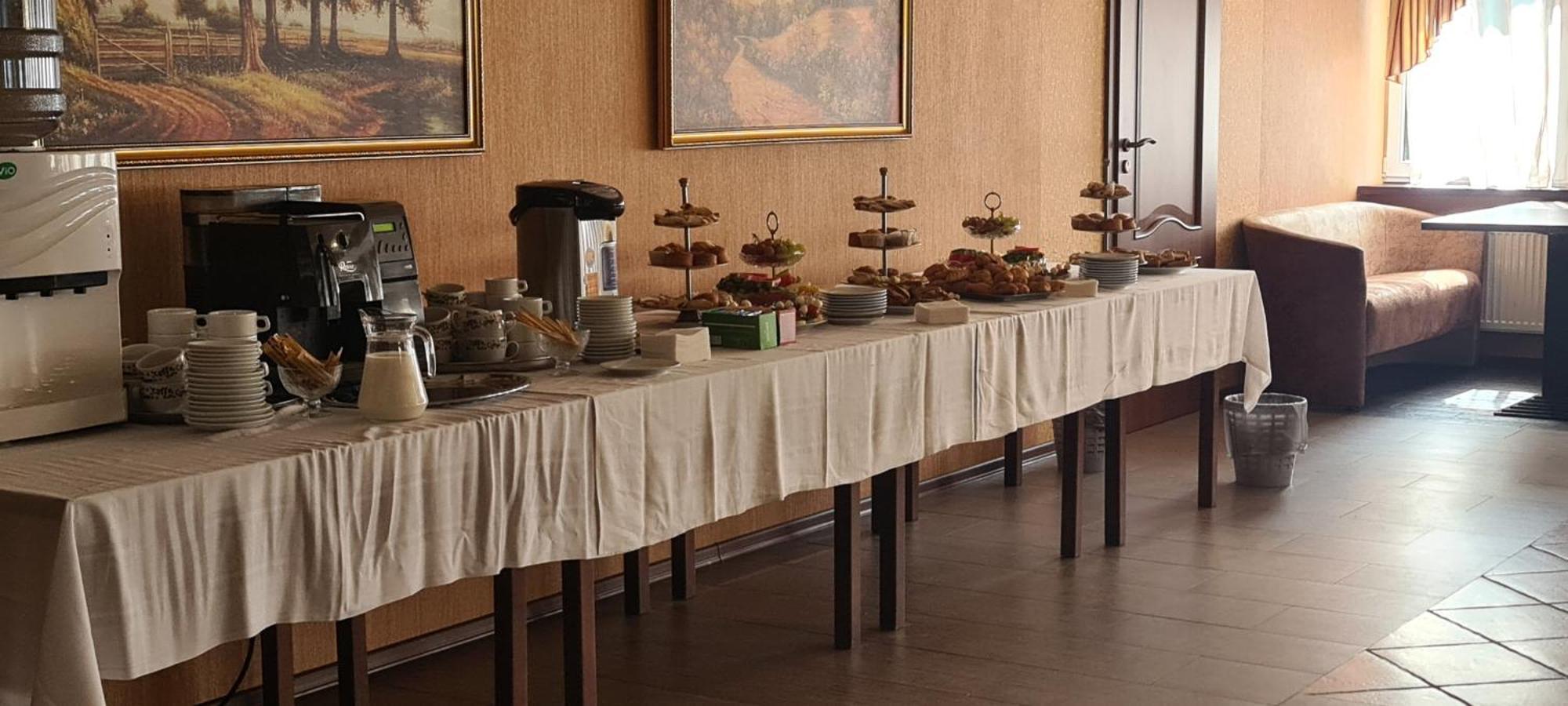 Shato Paradis Hotel Ирпин Екстериор снимка