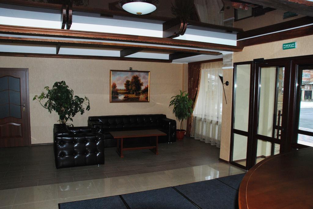 Shato Paradis Hotel Ирпин Екстериор снимка